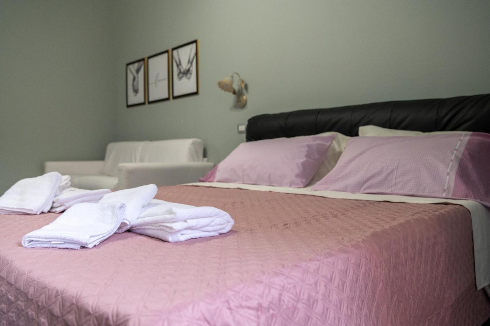 Queen'S Apartament CTA Eksteriør billede