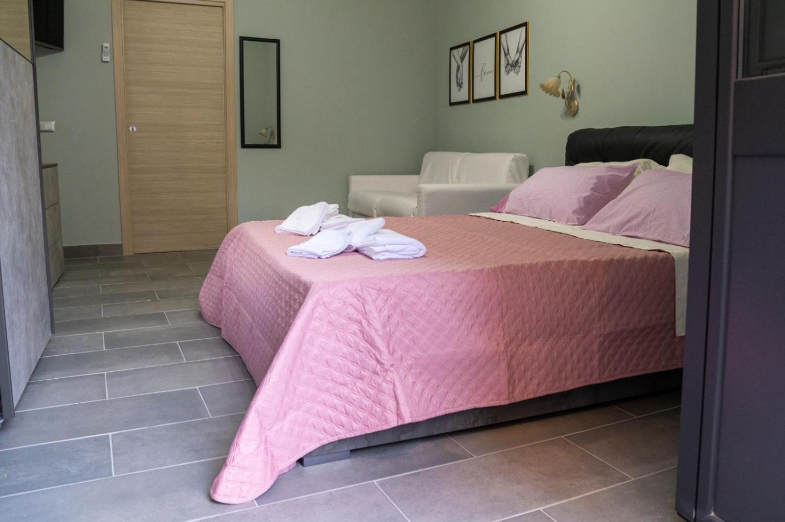 Queen'S Apartament CTA Eksteriør billede